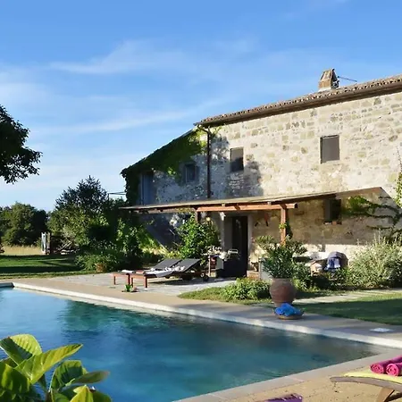 Holiday home Casa Del Piano Valle Dei Calanchi In Front Of Civita Di Bagnoregio *