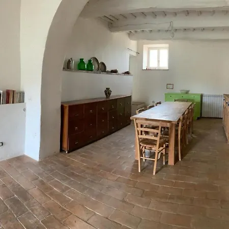 Casa Del Piano Valle Dei Calanchi In Front Of Civita Di Bagnoregio Holiday home